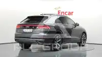 2021 Audi Q8