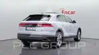2021 Audi Q8