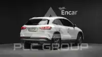 2021 Mercedes Benz GLA-Class