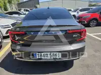 2021 Volvo S90