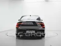 2021 Volvo S90