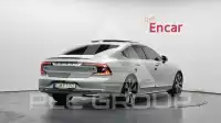 2021 Volvo S90