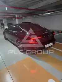 2021 Volvo S90