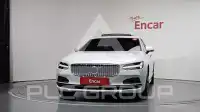 2021 Volvo S90