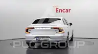2021 Volvo S90