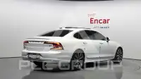 2021 Volvo S90