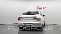 2021 Volvo S90