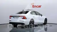 2021 Volvo S60