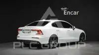 2021 Volvo S60