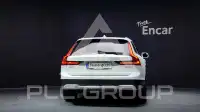 2021 Volvo V90