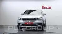 2021 Volvo XC40