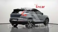 2021 Volvo XC40