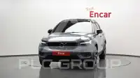 2021 Volvo XC40