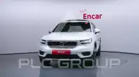 2021 Volvo XC40