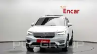 2021 Volvo XC40