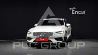 2021 Volvo V60