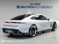 2021 Porsche Taycan
