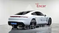 2021 Porsche Taycan