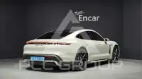 2021 Porsche Taycan