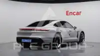 2021 Porsche Taycan