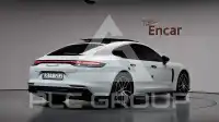 2021 Porsche Panamera