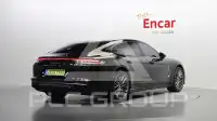 2021 Porsche Panamera