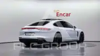 2021 Porsche Panamera