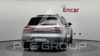 2021 Porsche MACAN