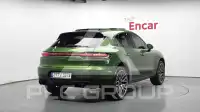 2021 Porsche Macan