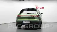 2021 Porsche Macan