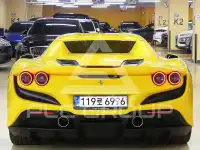 2021 Ferrari F8