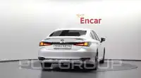 2021 Lexus ES