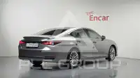 2021 Lexus ES