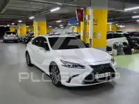 2021 Lexus ES