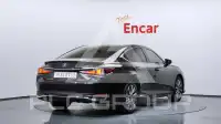 2021 Lexus ES