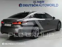 2021 Lexus LS