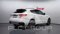 2021 Maserati LEVANTE