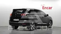 2021 Peugeot 5008