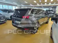 2021 Peugeot 5008