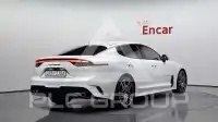 2021 KIA Stinger