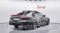 2021 KIA Stinger