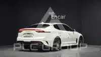 2021 KIA Stinger