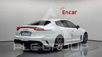 2021 KIA Stinger