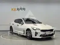 2021 KIA Stinger