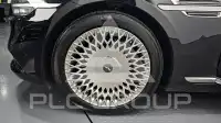 2021 Genesis G90