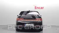 2021 Genesis G90