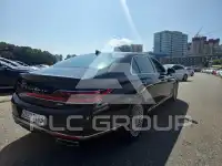 2021 Genesis G90