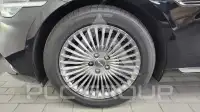 2021 Genesis G90