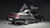 2021 Genesis G90