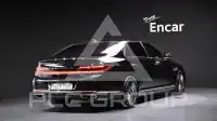 2021 Genesis G90